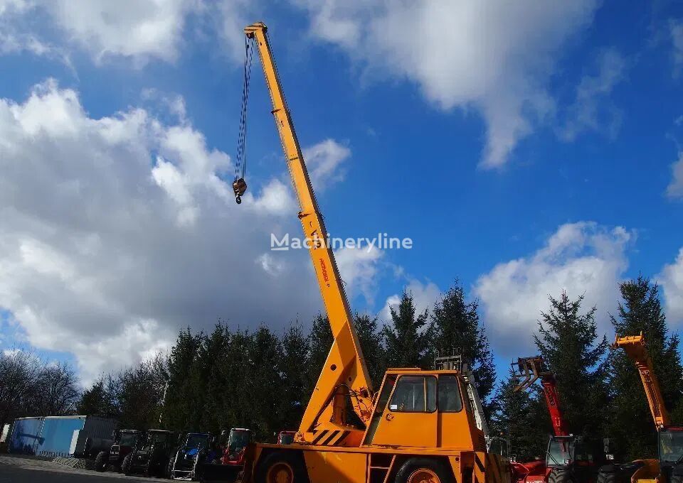 Demag V72 ajoneuvonosturi