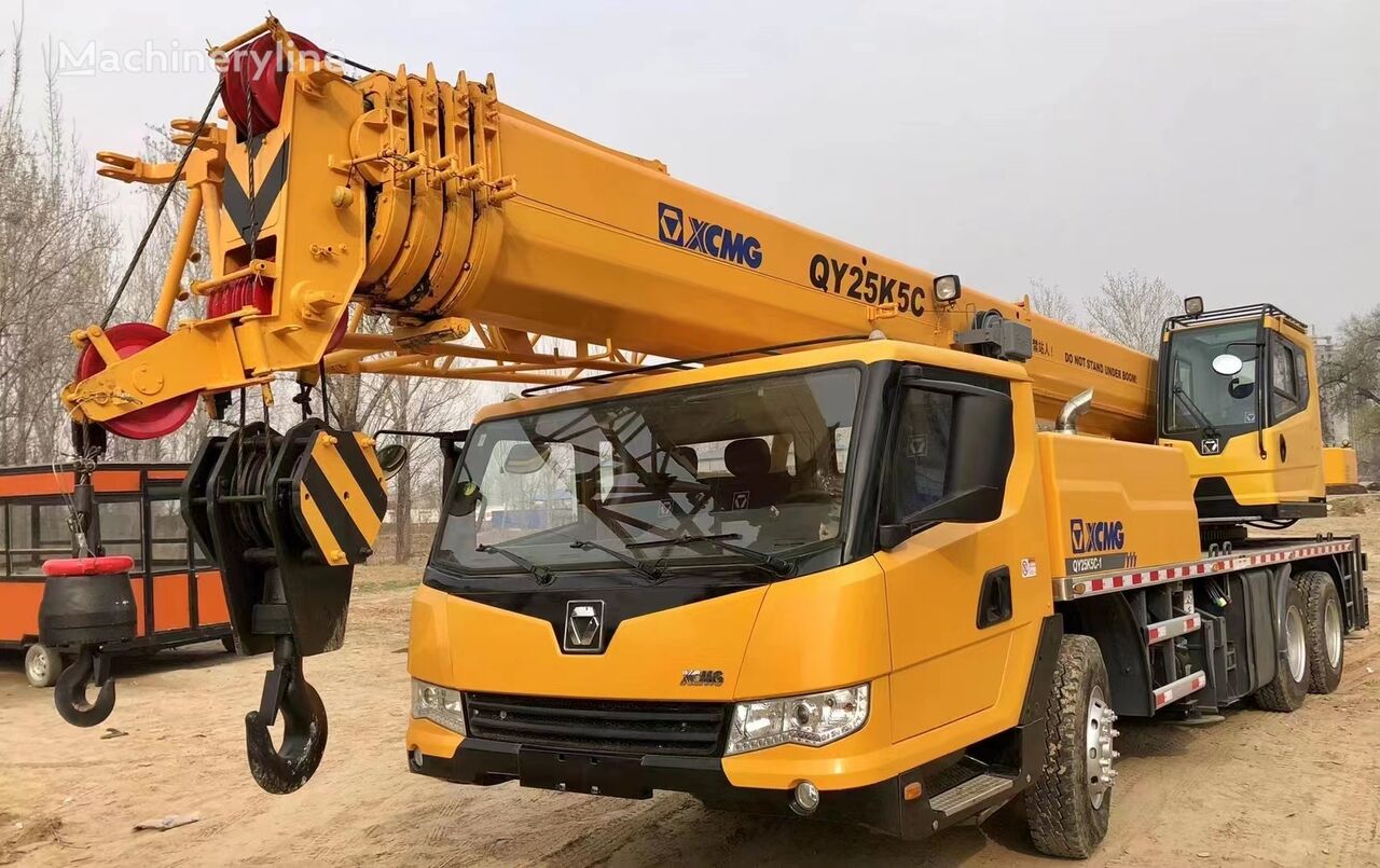 XCMG XCMG QY25K5C used 25 ton hydraulic mounted mobile truck crane  ajoneuvonosturi