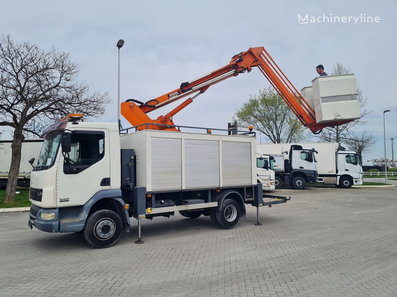 DAF LF 45 / 14.5 m / NL brif nostolava-auto