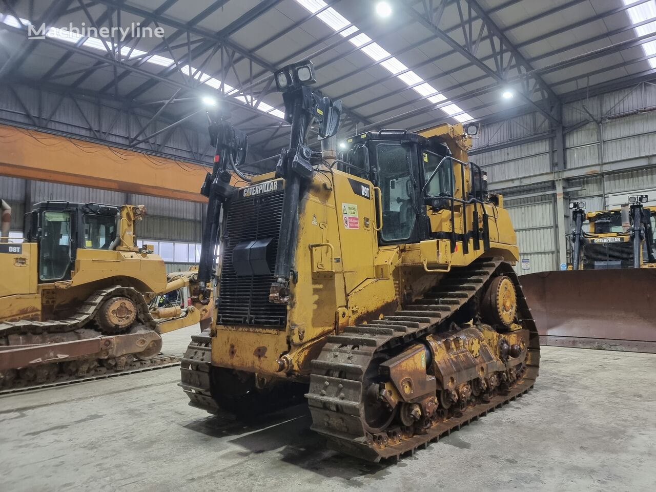 Caterpillar D9T 2 unit 2011 1 unit 2010  puskutraktori