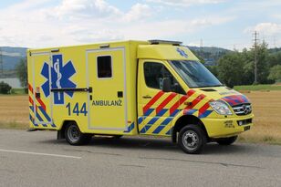 MERCEDES-BENZ Sprinter 519 CD 4x4 ambulanssi